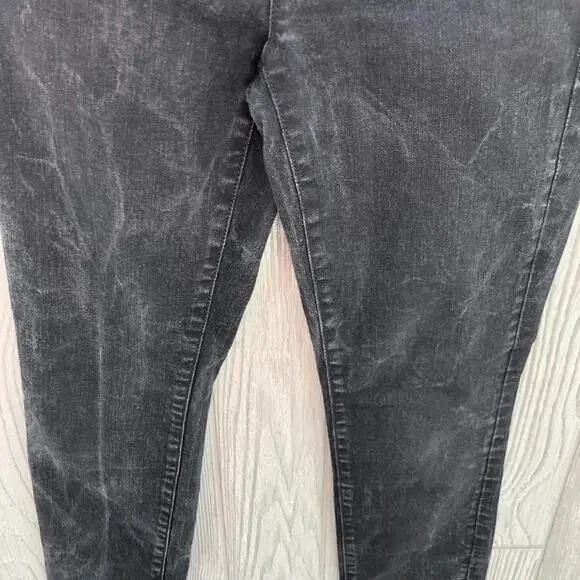 Ann Taylor The Skinny Modern Fit Black Skinny jean - Picture 4 of 7